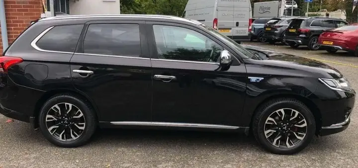 Mitsubishi Outlander 2016 photo 4