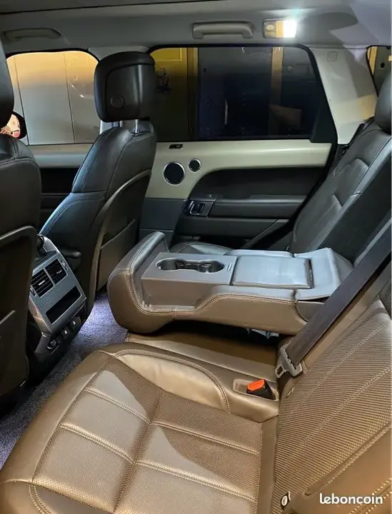 Land Rover Range Rover Sport 2018 photo 3