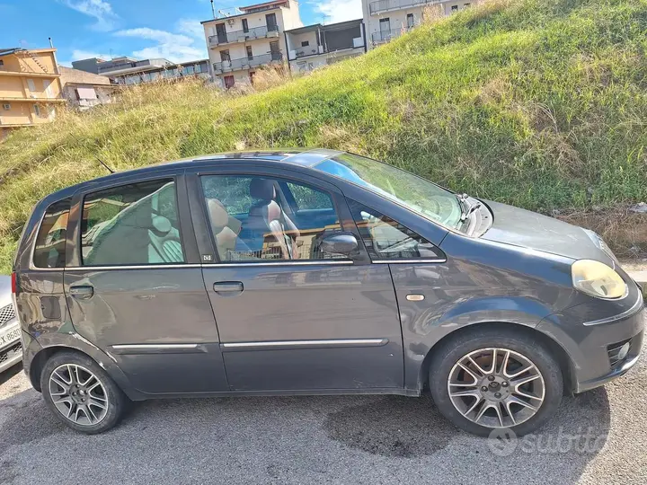 Lancia Musa 2022 photo 4