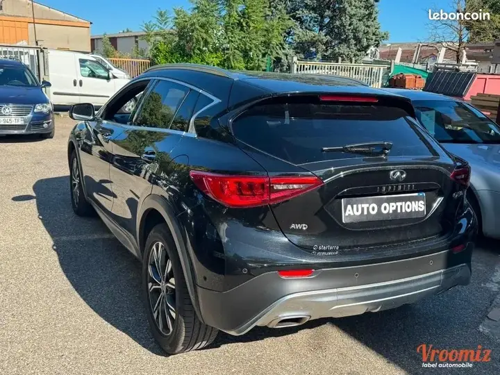 Infiniti Qx30 2018 photo 3