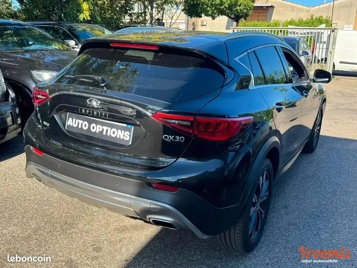 Infiniti Qx30 2018 photo 4