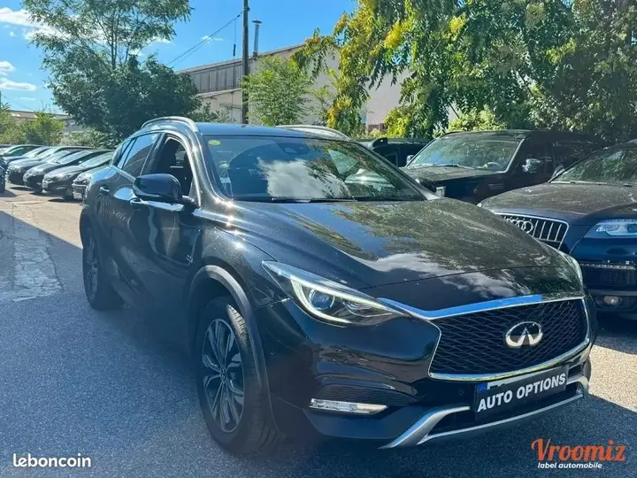 Infiniti Qx30 2018 photo 2