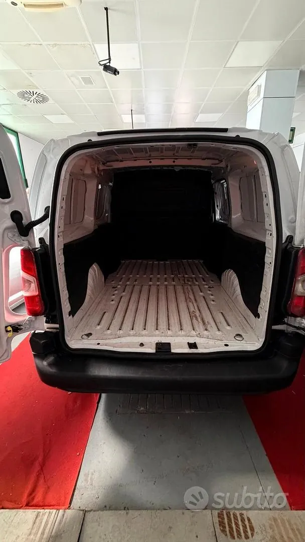 Fiat Doblo 2023 photo 3