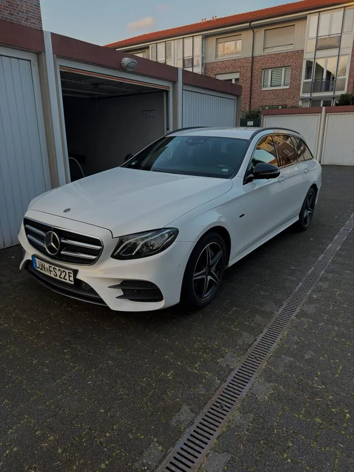 Mercedes-Benz E 300 De