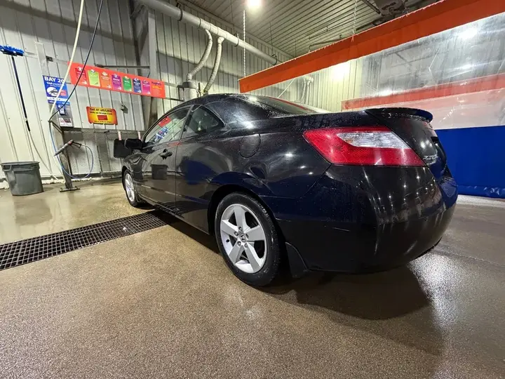 Honda Civic 2008 photo 3