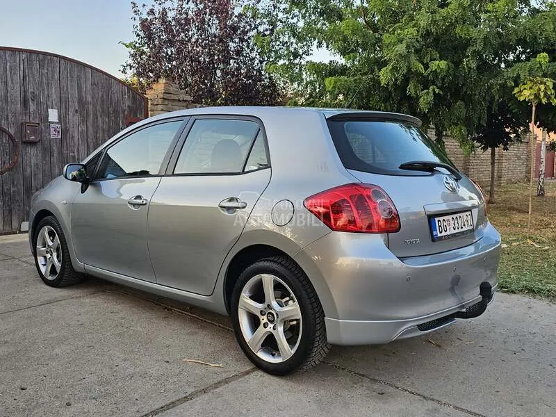 Toyota Auris 2008 photo 3