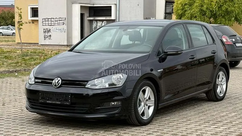 Volkswagen Golf 2013 photo 3
