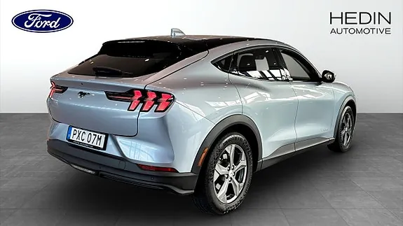 Ford Mustang Mach-E 2023 photo 2