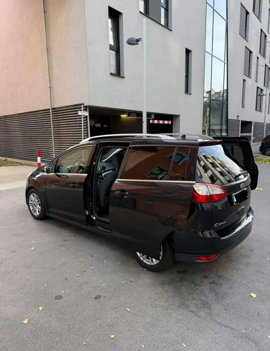 Ford C-Max 2012 photo 2