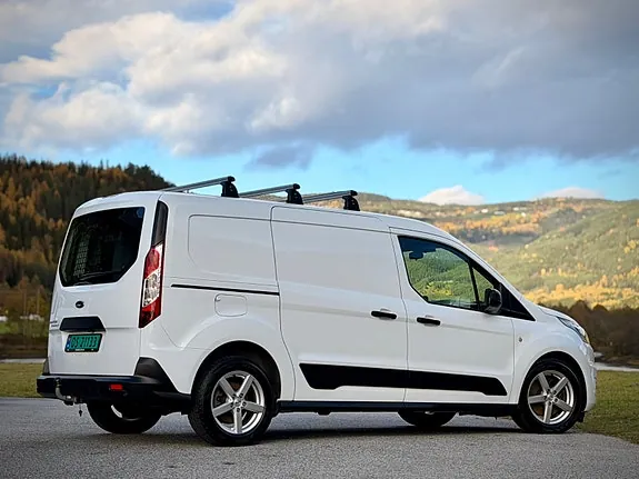Ford Transit Connect 2023 photo 2