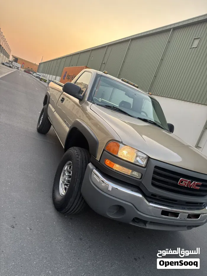 GMC Sierra 2003 photo 3
