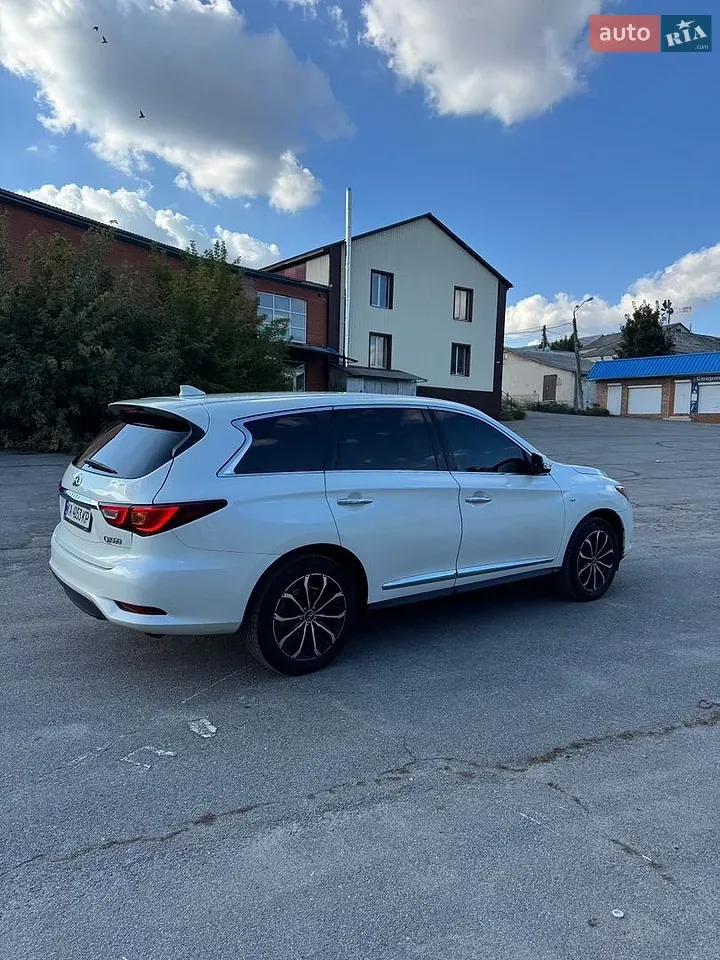 Infiniti Qx60 2016 photo 2