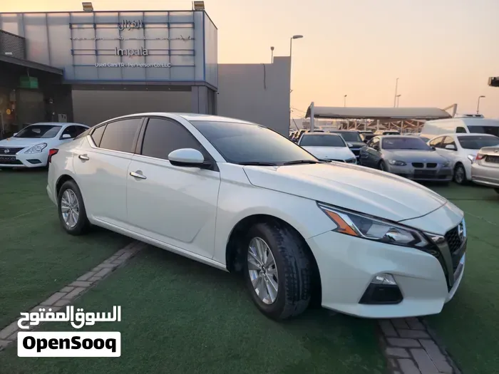 Nissan Altima 2021 photo 3