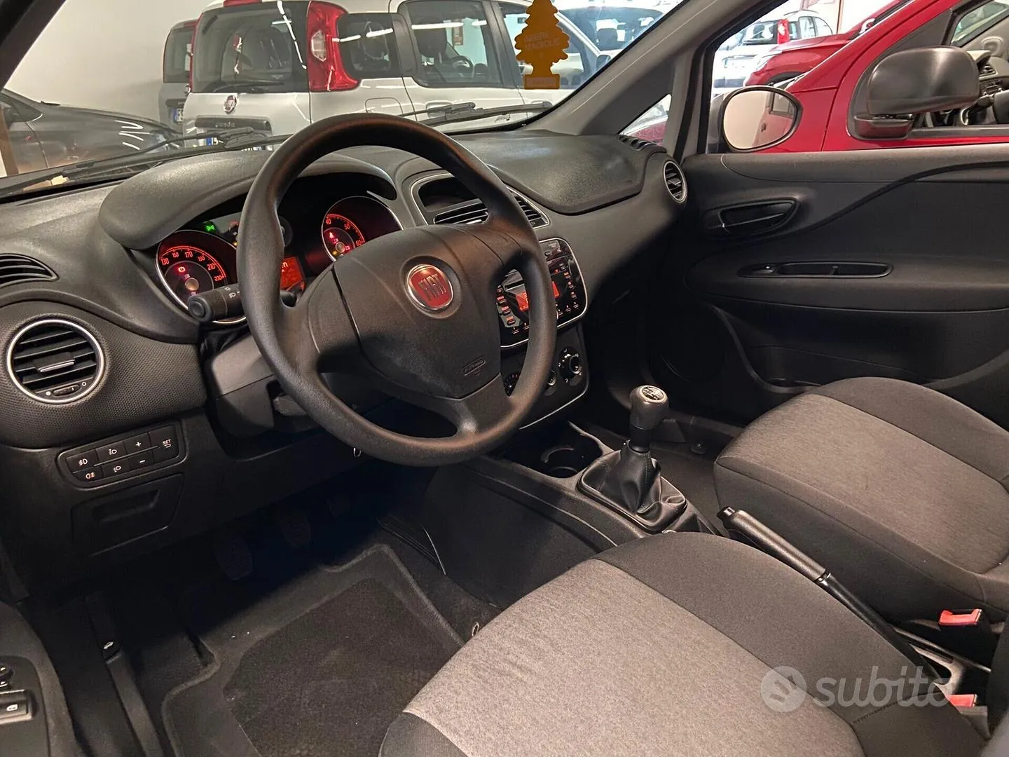 Fiat Punto 2014 photo 5