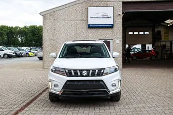Suzuki Vitara 2023 photo 2