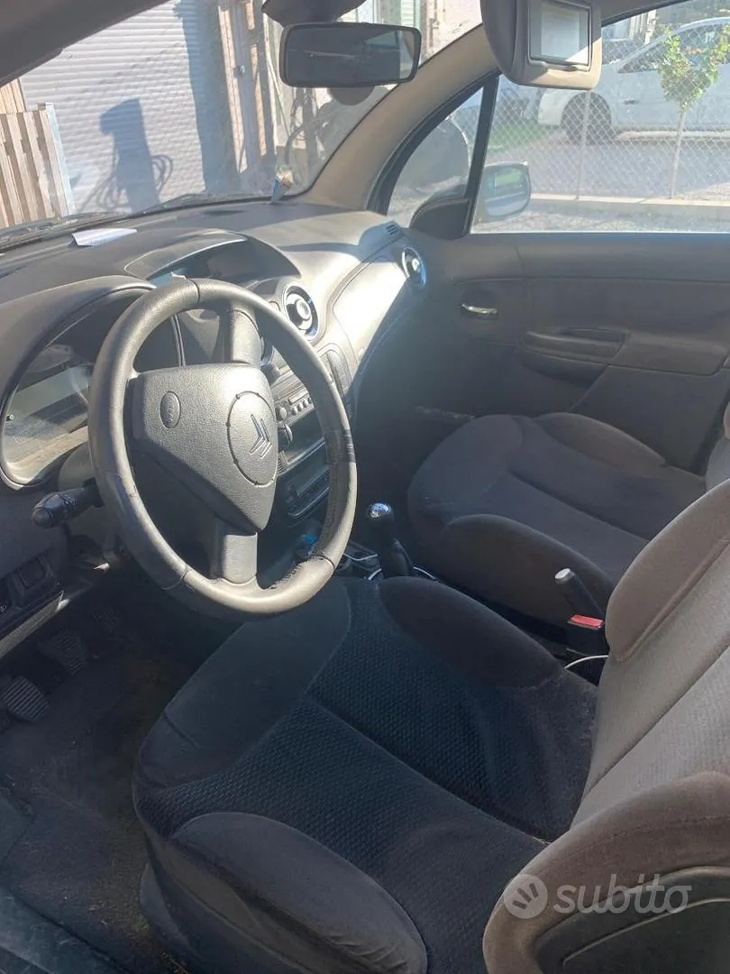 Citroen C3 2008 photo 2