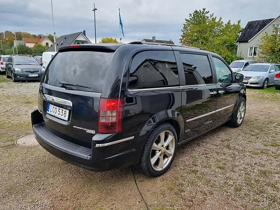 Chrysler Grand Voyager 2010 photo 3