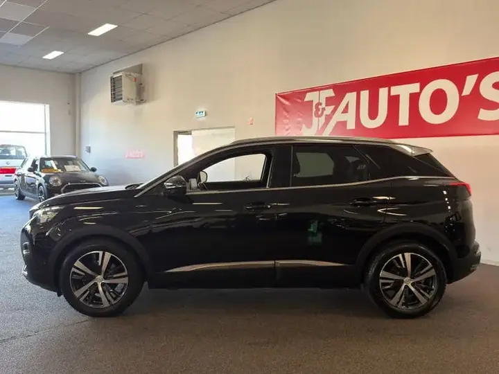 Peugeot 3008 2018 photo 2