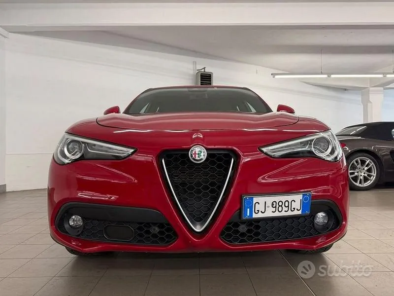 Alfa Romeo Stelvio 2022 photo 2