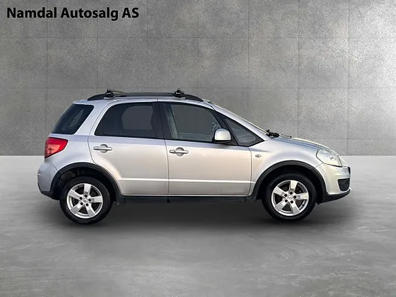 Suzuki Sx4 2011 photo 5