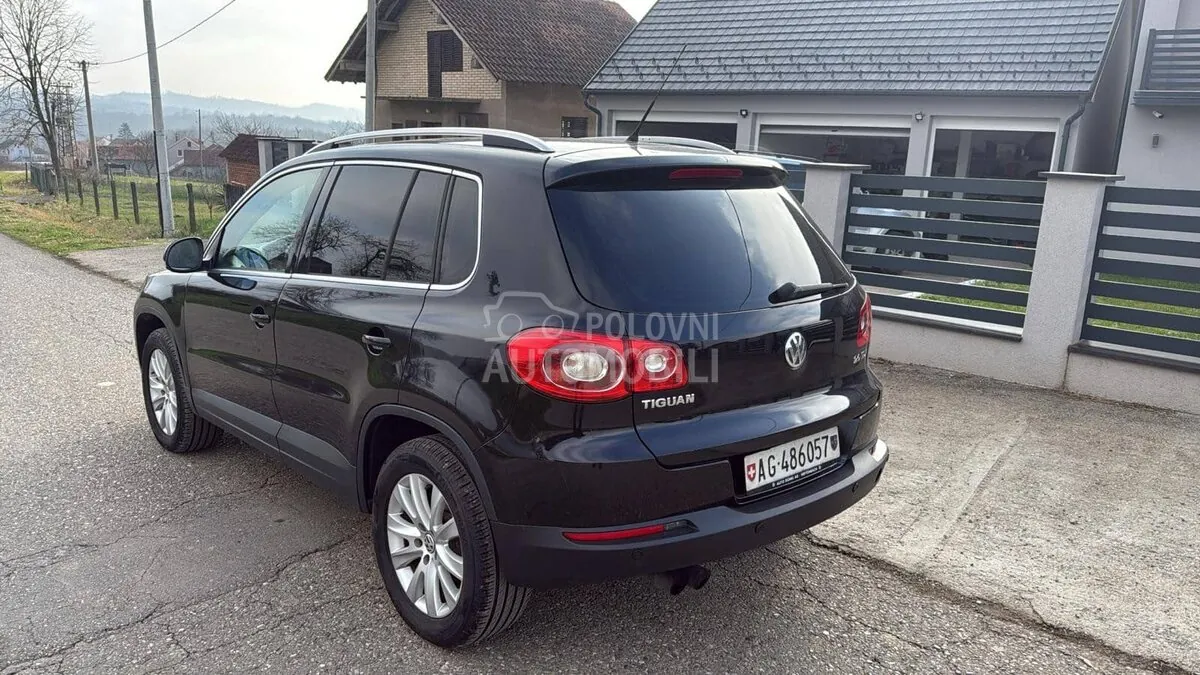Volkswagen Tiguan 2008 photo 4