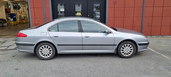 Peugeot 607 2003 photo 2