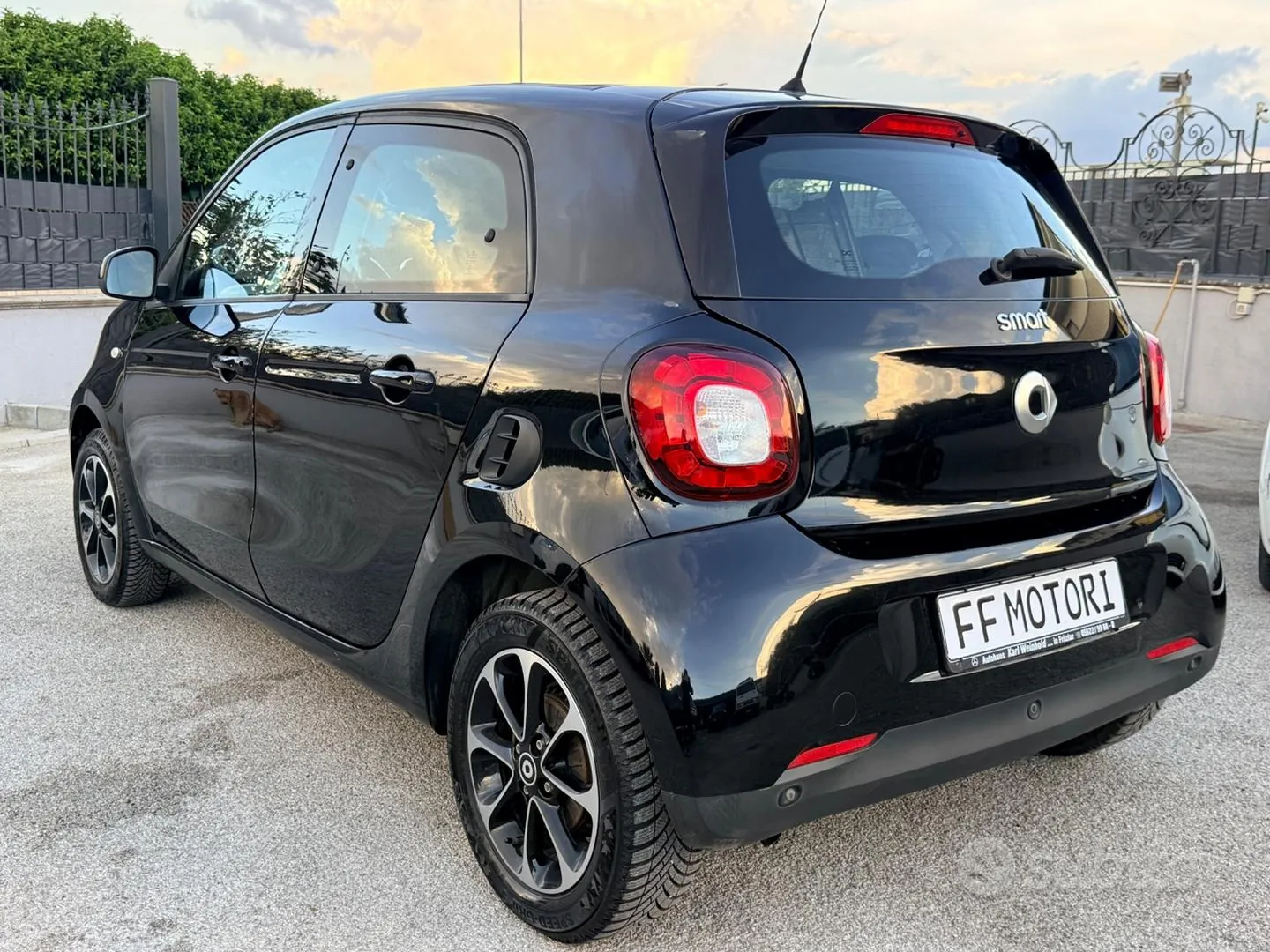 Smart Forfour 2015 photo 5