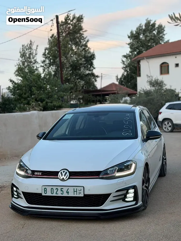 Volkswagen Golf 2018 photo 5