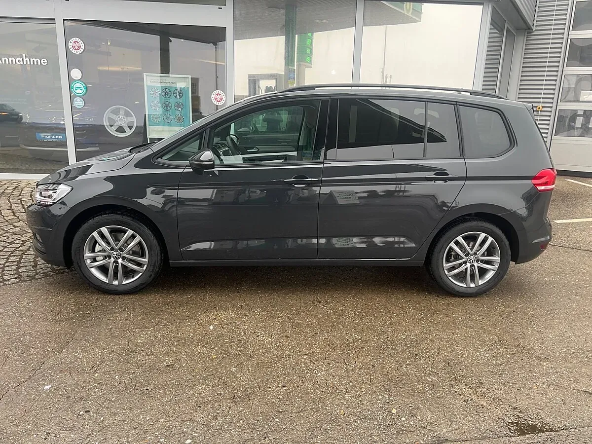 Volkswagen Touran 2026 photo 3