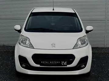 Peugeot 107 2013 photo 3