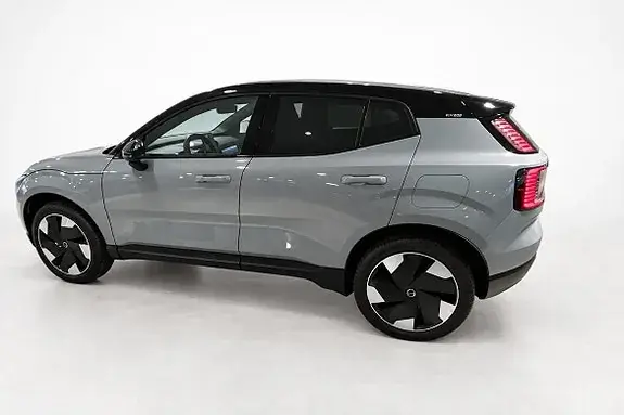 Volvo Ex30 2024 photo 3