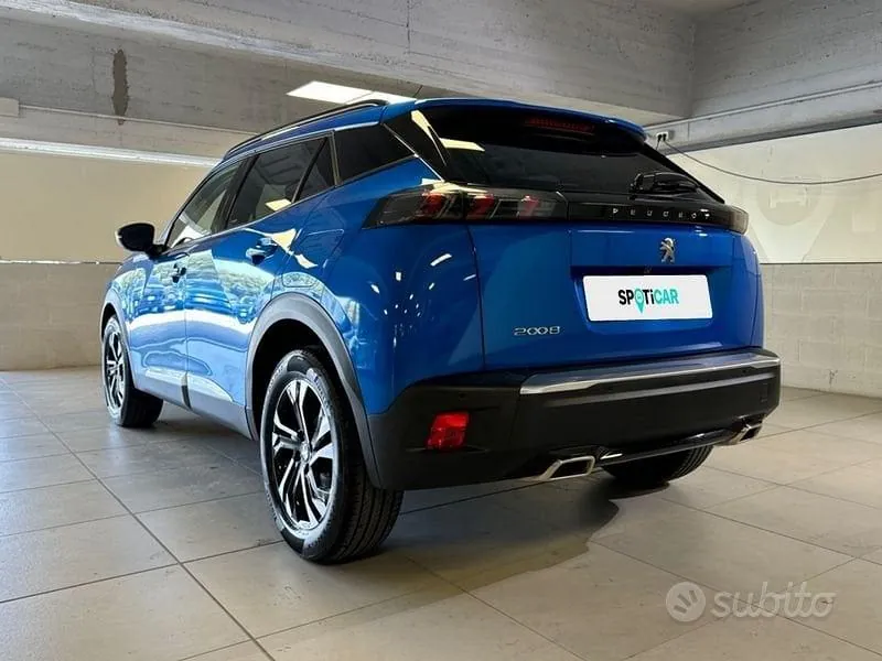 Peugeot 2008 2022 photo 3