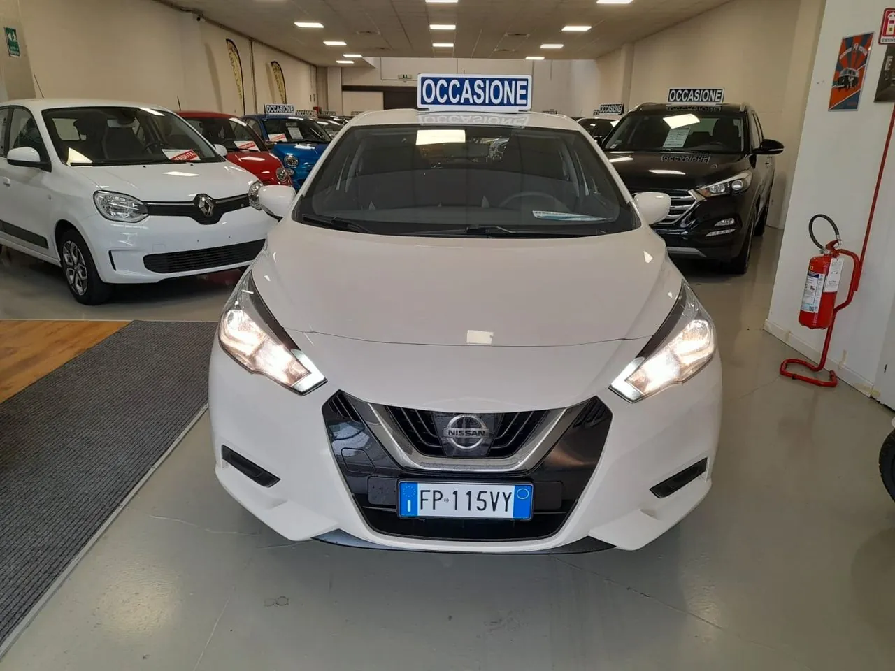 Nissan Micra 2018 photo 2