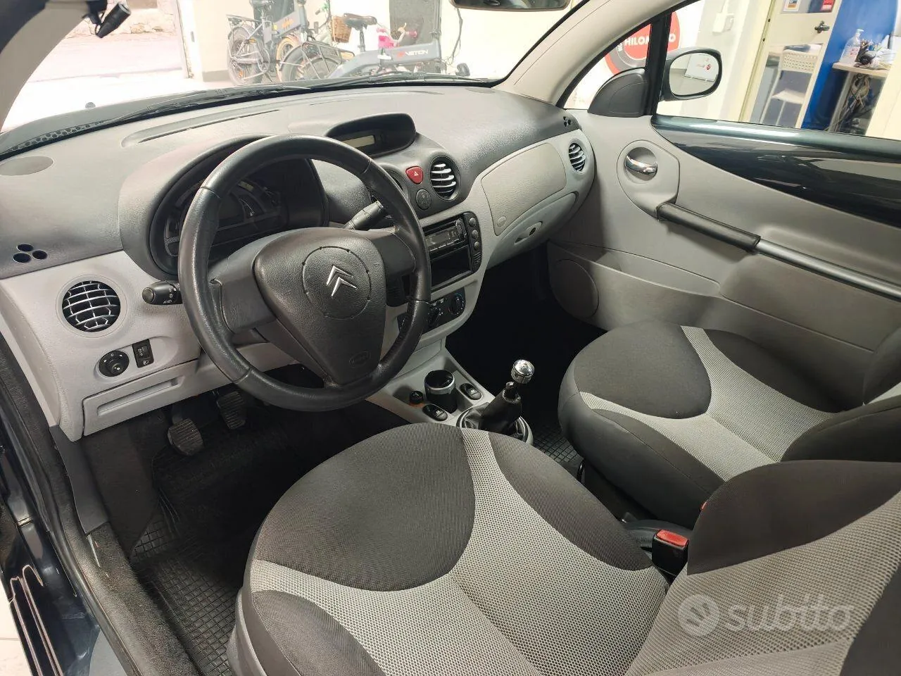 Citroen C3 2004 photo 2