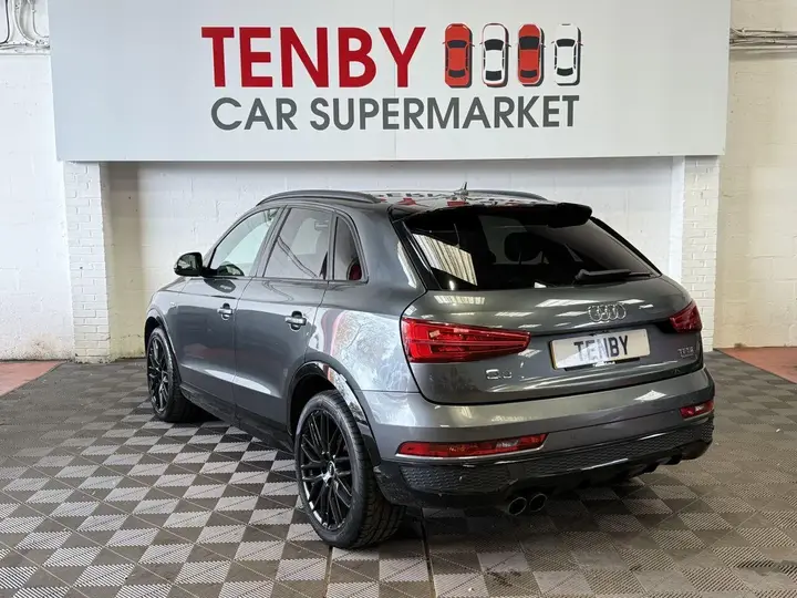 Audi Q3 2018 photo 5