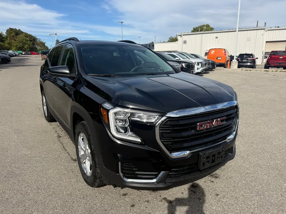 GMC Terrain 2022 photo 3