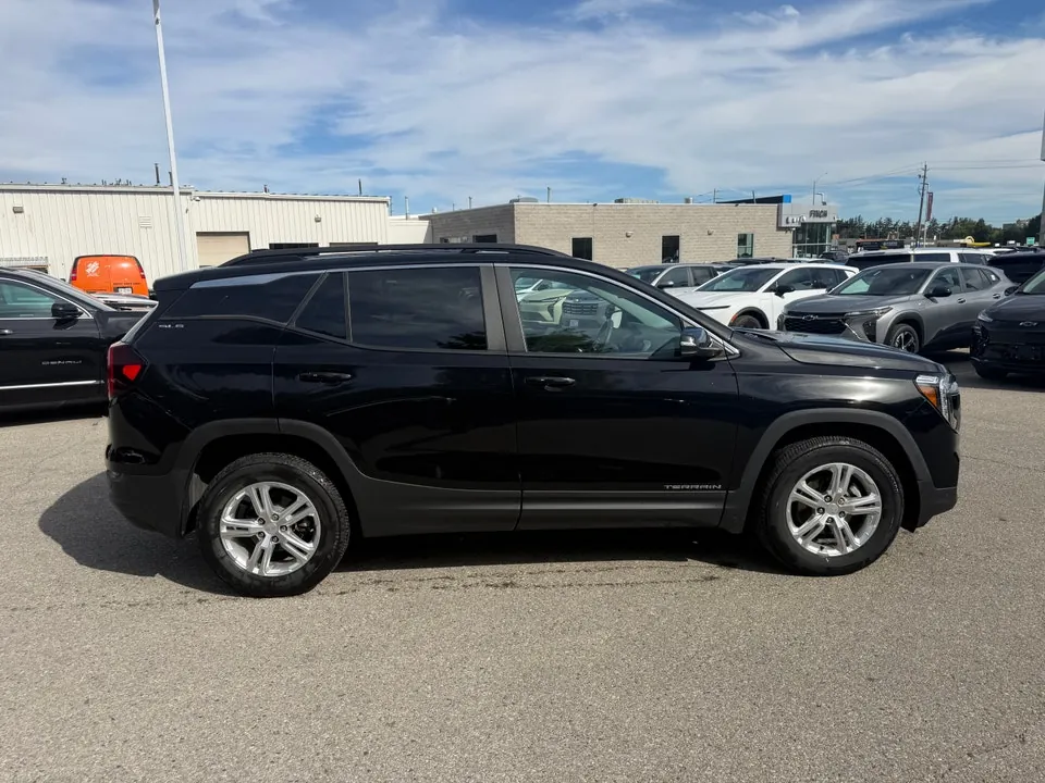 GMC Terrain 2022 photo 4