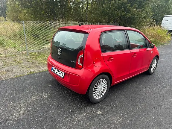 Volkswagen Up 2012 photo 3