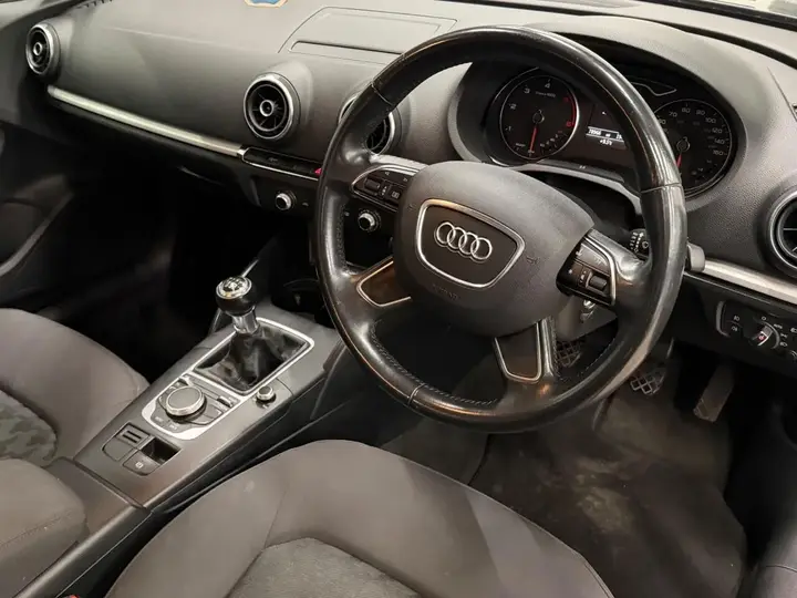 Audi A3 2016 photo 5