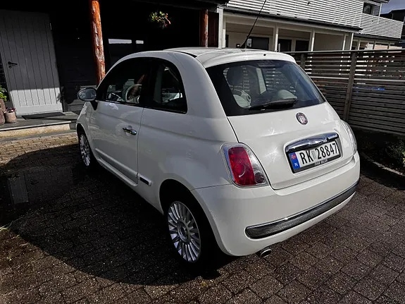 Fiat 500 2011 photo 2