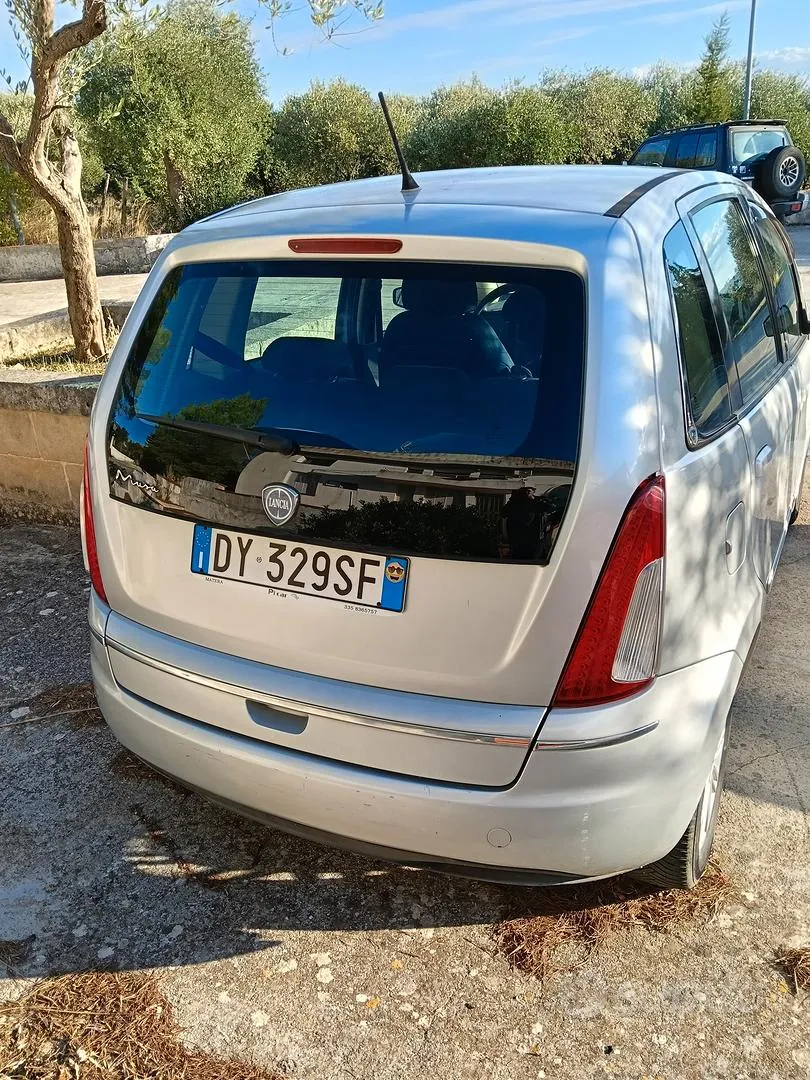 Lancia Musa 2009 photo 4