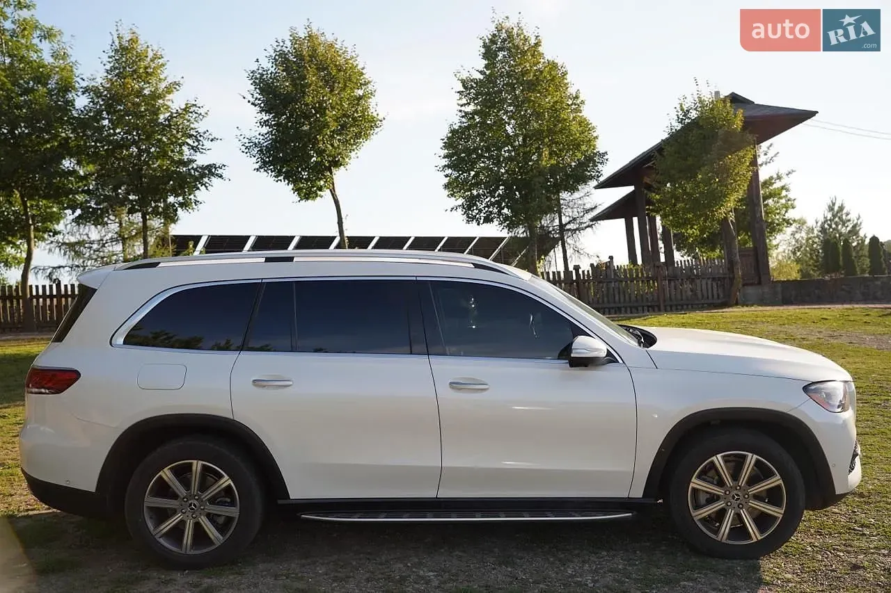 Mercedes-Benz Gls-Class 2020 photo 2