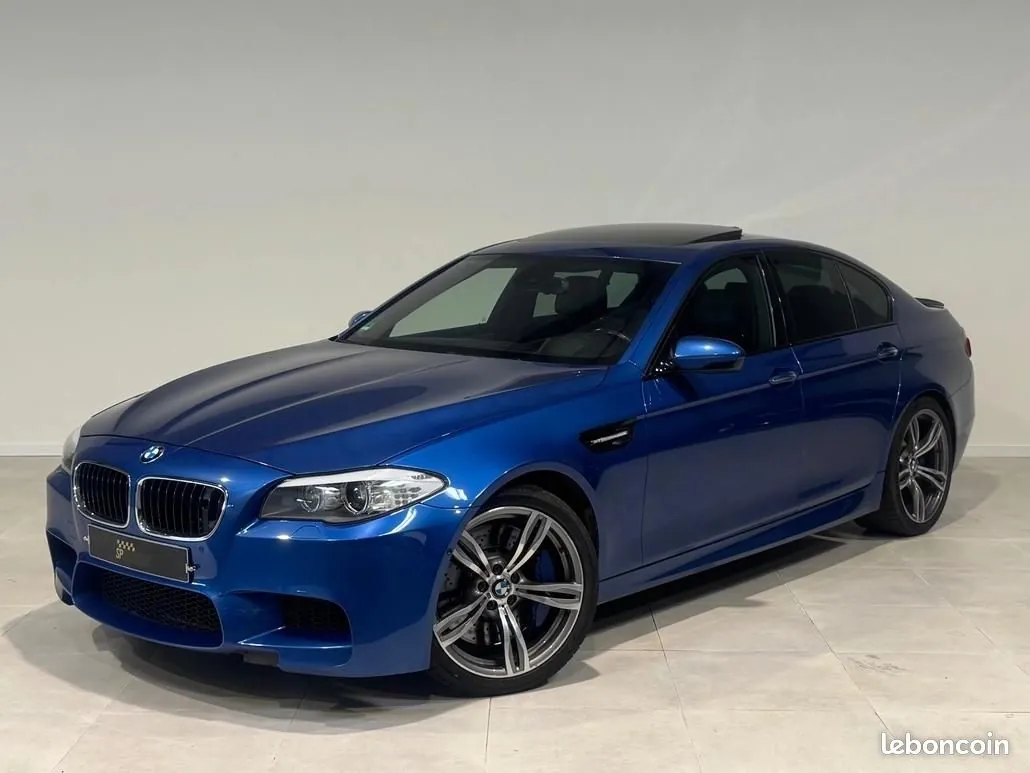 BMW M5