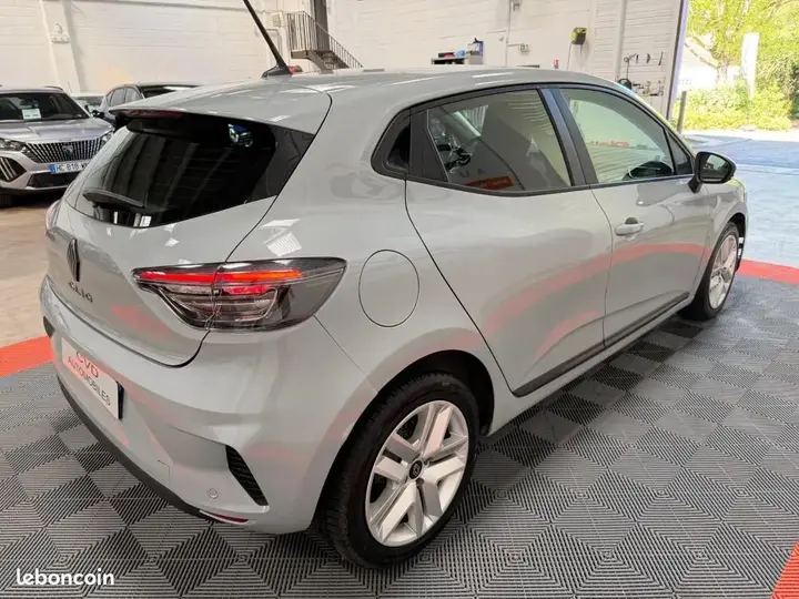 Renault Clio 2025 photo 4