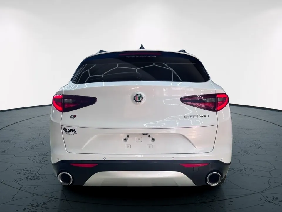 Alfa Romeo Stelvio 2018 photo 5