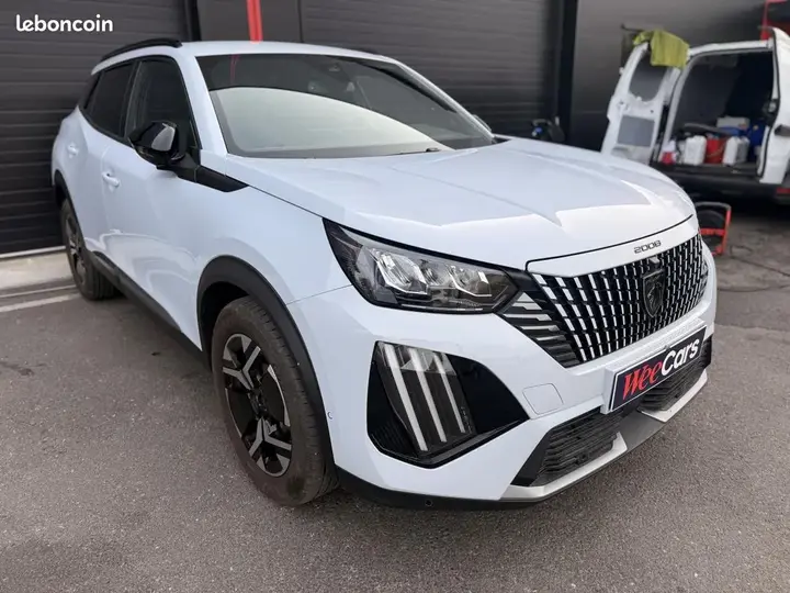 Peugeot 2008 2024 photo 4