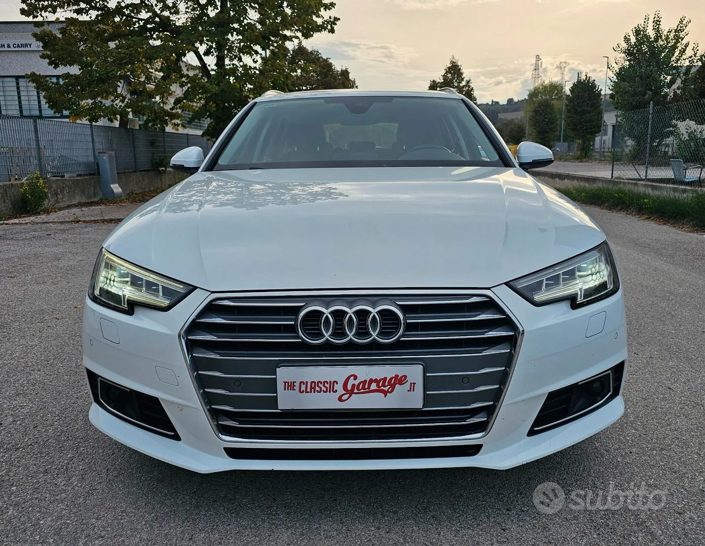 Audi A4 2017 photo 2