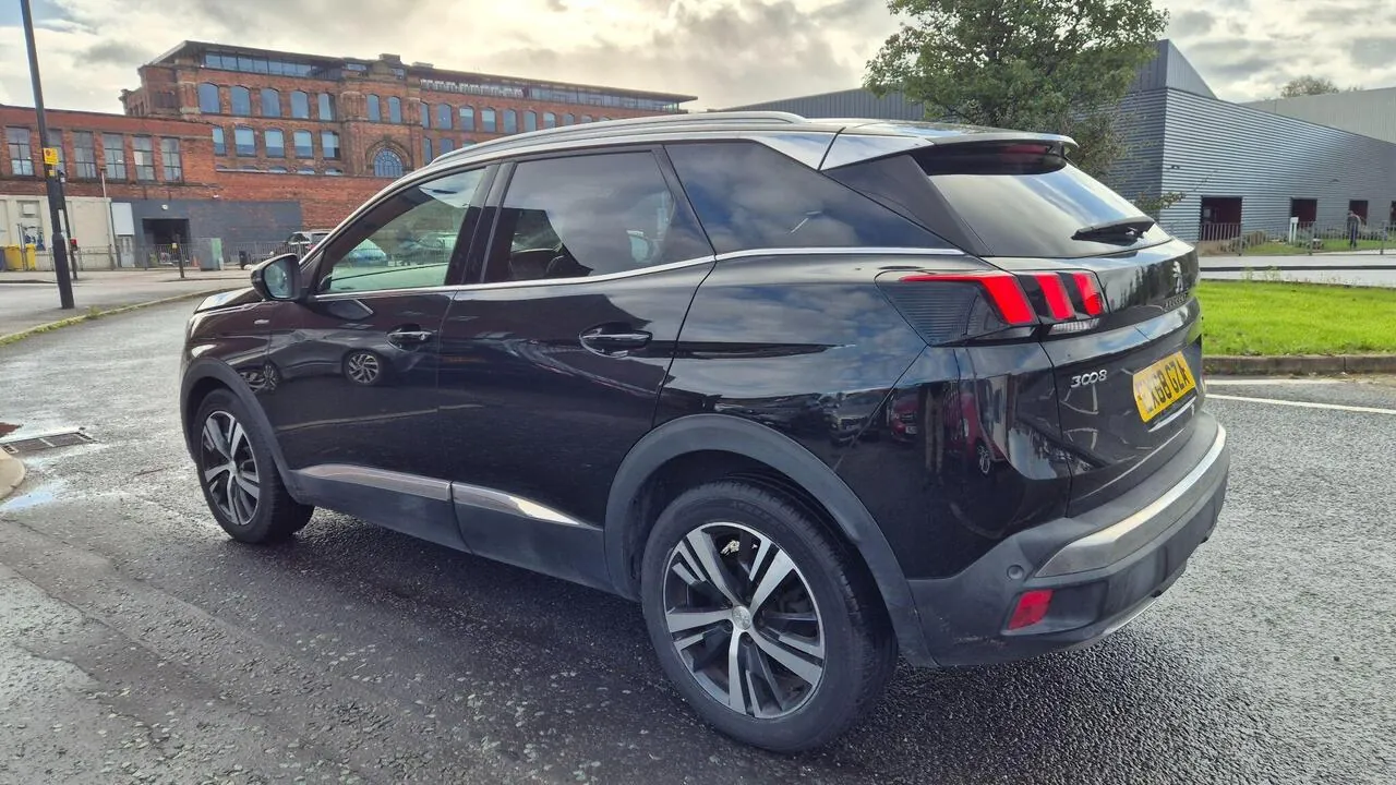Peugeot 3008 2018 photo 5