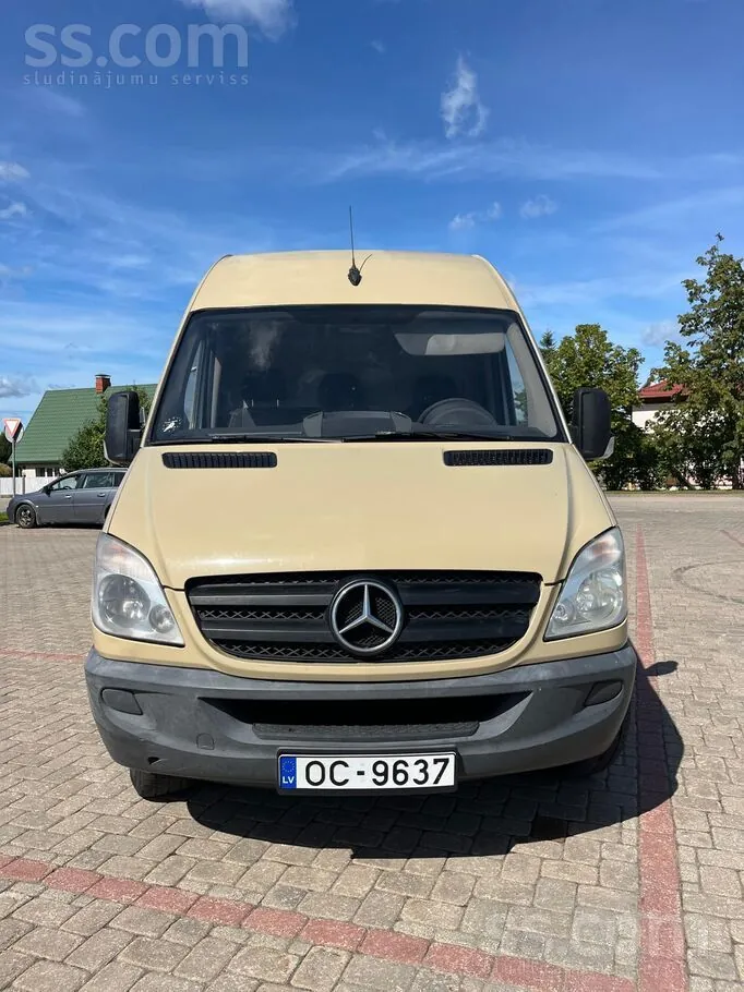 Mercedes-Benz Sprinter 2011 photo 5