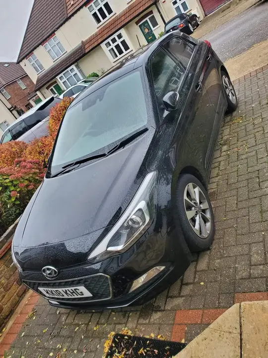 Hyundai I20 2018 photo 2